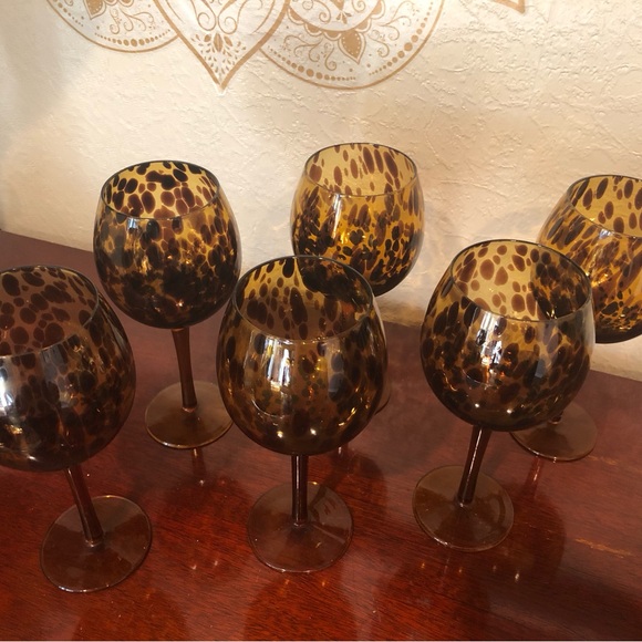 Wine Glasses - Picture 2 of 3